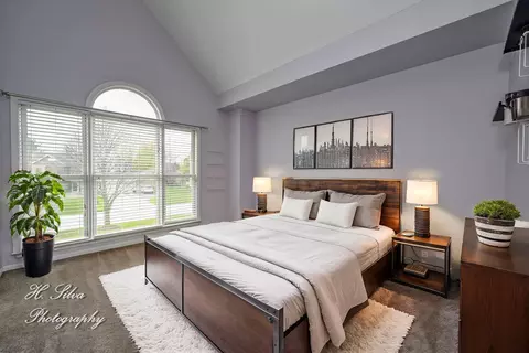 Bedroom - 3670 Persimmon Dr, Algonquin, IL 60102 photo 1 of 3