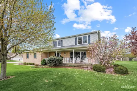 1315 Cindy Ln, Sandwich, IL 60548