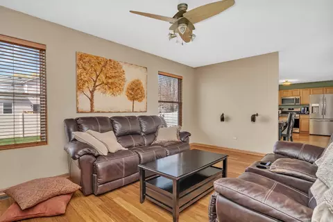 5413 Salma St, Plainfield, IL 60586 photo 14