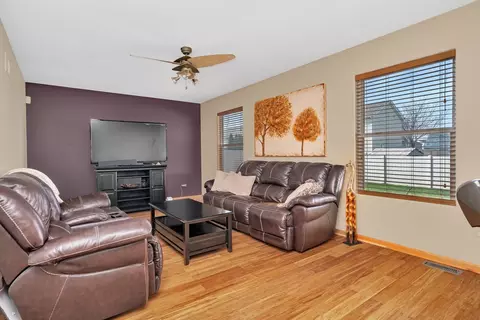 5413 Salma St, Plainfield, IL 60586 photo 13