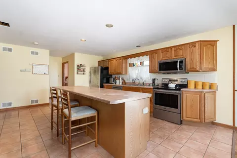 2949 W Offner Rd, Monee, IL 60449 photo 12