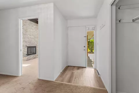 1204 Harrington Dr, Champaign, IL 61821 photo 5