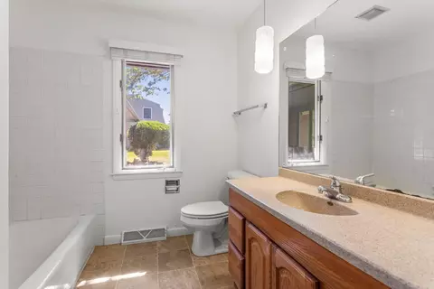 1204 Harrington Dr, Champaign, IL 61821 photo 25
