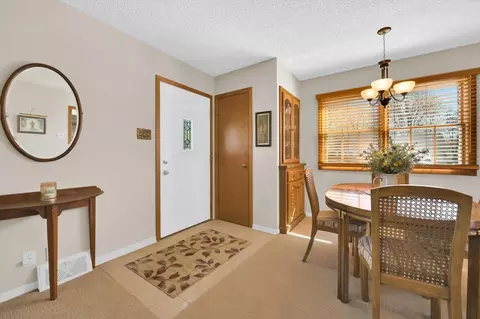 Entry Way - 11005 191st St, Mokena, IL 60448 photo 1 of 2