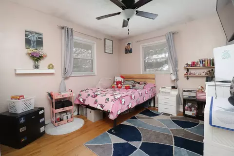 Bedroom - 910 S Cottage Ave, Normal, IL 61761 photo 2 of 7