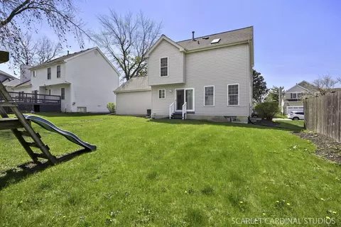Exterior - 700 Cooper Ct E, Aurora, IL 60504 photo 4 of 4