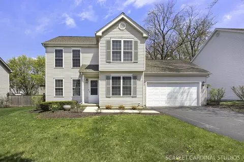 700 Cooper Ct E, Aurora, IL 60504