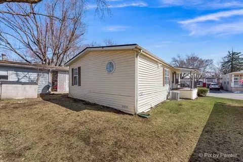 220 Melbrooke Rd, Elgin, IL 60123 photo 23