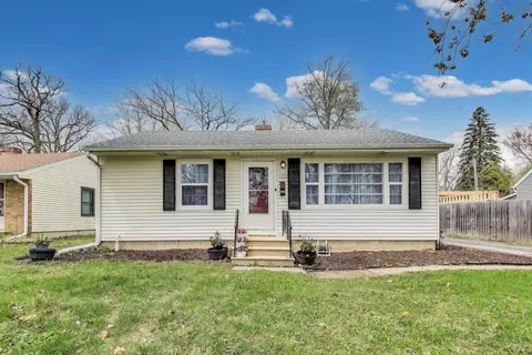 152 Tilton Park Dr, Dekalb, IL 60115