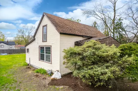 Exterior - 17046 Bulger Ave, Hazel Crest, IL 60429 photo 3 of 5