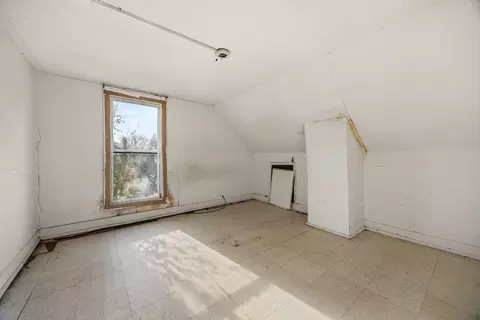 Bedroom - 17046 Bulger Ave, Hazel Crest, IL 60429 photo 3 of 7