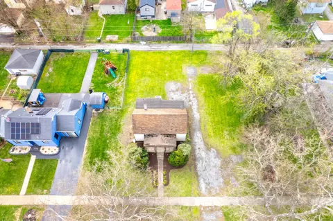 View/Area - 17046 Bulger Ave, Hazel Crest, IL 60429 photo 4 of 6