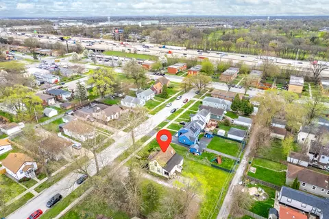View/Area - 17046 Bulger Ave, Hazel Crest, IL 60429 photo 3 of 6