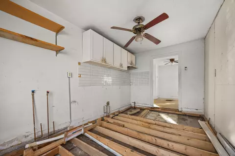 Kitchen - 17046 Bulger Ave, Hazel Crest, IL 60429 photo 2 of 2