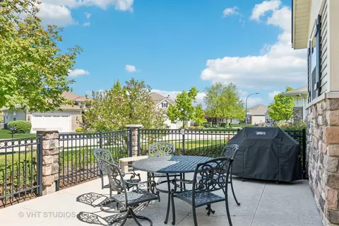 Other - 2808 Edgebrook Ct, Naperville, IL 60564 photo 1 of 6