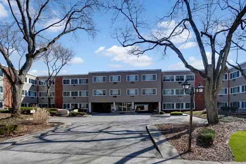 1139 Leavitt Ave #301, Flossmoor, IL 60422