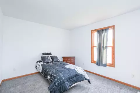 Bedroom - 1135 Eagle Cir, Bourbonnais, IL 60914 photo 2 of 2