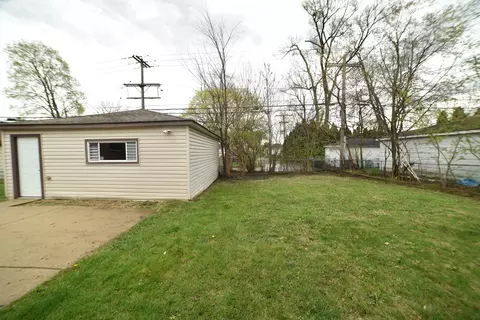 813 S Wolf Rd, Des Plaines, IL 60016 photo 42