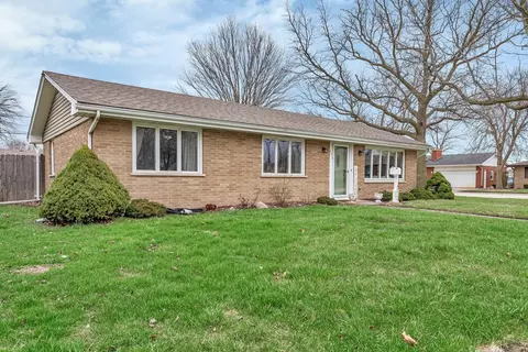 139 Jeanne Dr, Manteno, IL 60950