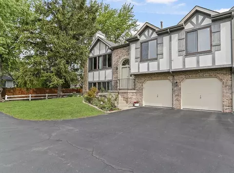 2303 Olde Mill Rd #2303, Plainfield, IL 60586