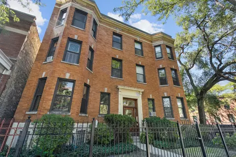 3762 N Lakewood Ave #3S, Chicago, IL 60613