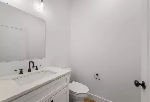 Bath - 3712 Lighthouse Pointe Pt, Champaign, IL 61822 photo 1 of 4