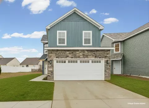 Exterior - 3712 Lighthouse Pointe Pt, Champaign, IL 61822 photo 2 of 3