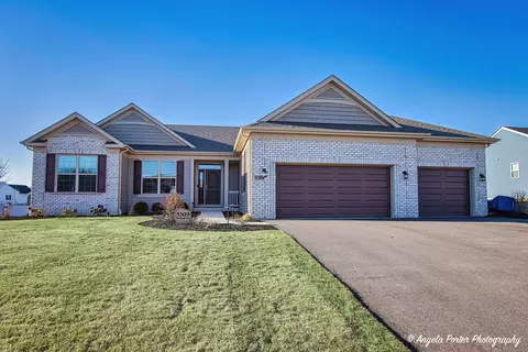 5309 Grouse Ln, Richmond, IL 60071