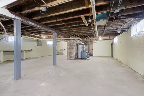 Other - 825 Saint John St, Elgin, IL 60120 photo 4 of 6