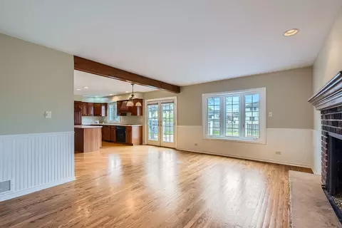 Living - 1908 E Seneca Ln, Mount Prospect, IL 60056 photo 7 of 9
