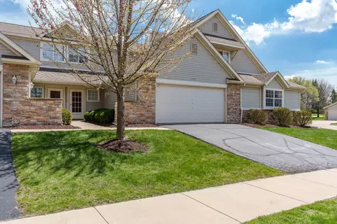 1103 Shingle Oak Ln #3A, Rockford, IL 61107