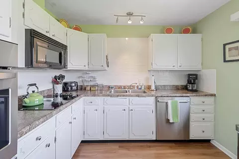 Kitchen - 1725 Robert Dr, Champaign, IL 61821 photo 3 of 3