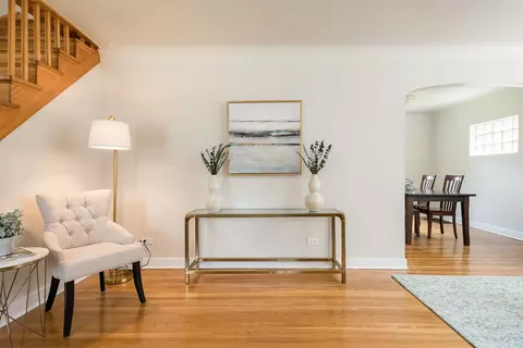 Entry Way - 3249 Maple Ave, Berwyn, IL 60402 photo 1 of 3