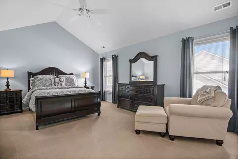 Bedroom - 971 1st St, Batavia, IL 60510 photo 1 of 6