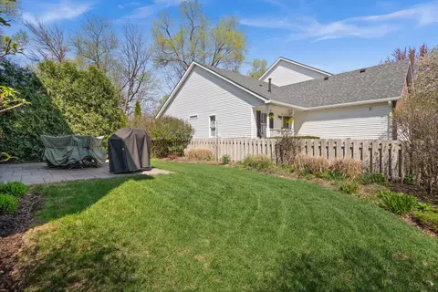 Exterior - 971 1st St, Batavia, IL 60510 photo 4 of 4