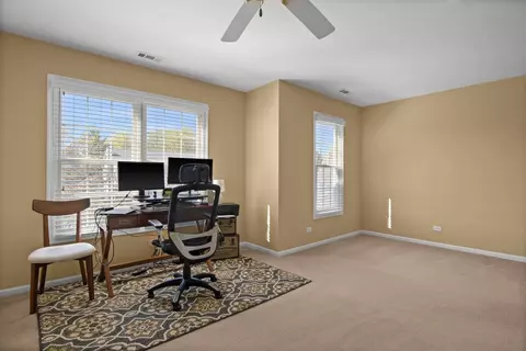 Bedroom - 971 1st St, Batavia, IL 60510 photo 4 of 6