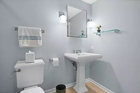 Bath - 971 1st St, Batavia, IL 60510 photo 5 of 5