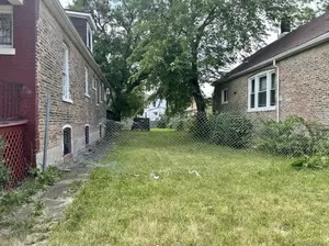 8412 S Green St, Chicago, IL 60620