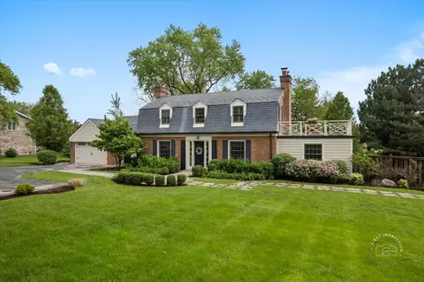 6 N225 Circle Ave, Medinah, IL 60157