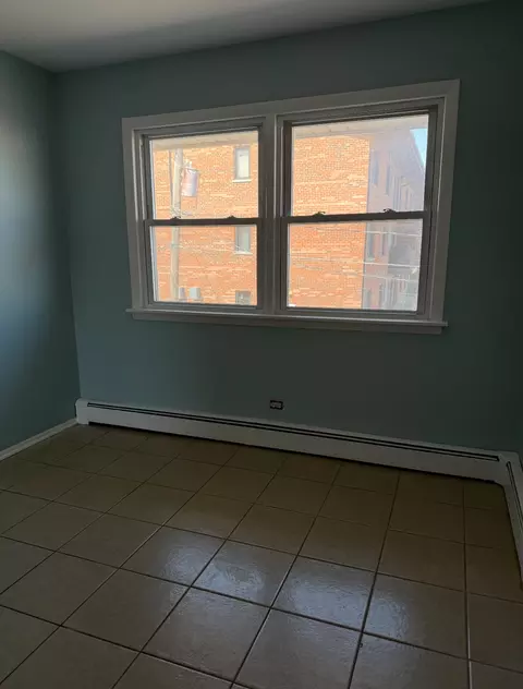 7324 W 80th St, Bridgeview, IL 60455 photo 3