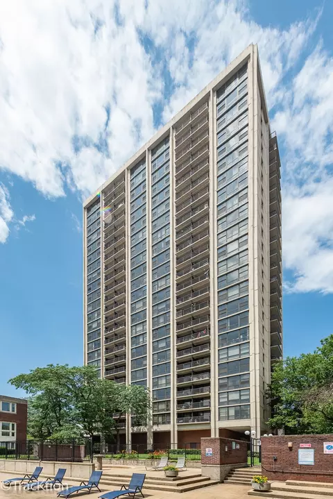 2605 S Indiana Ave #809, Chicago, IL 60616