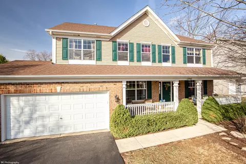 Exterior - 12941 Grande Poplar Cir, Plainfield, IL 60585 photo 2 of 37