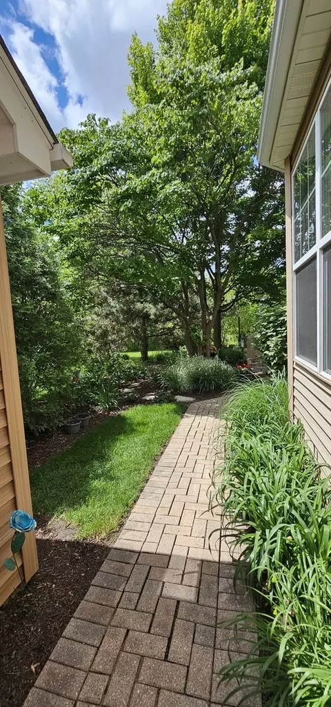 Exterior - 12941 Grande Poplar Cir, Plainfield, IL 60585 photo 30 of 37