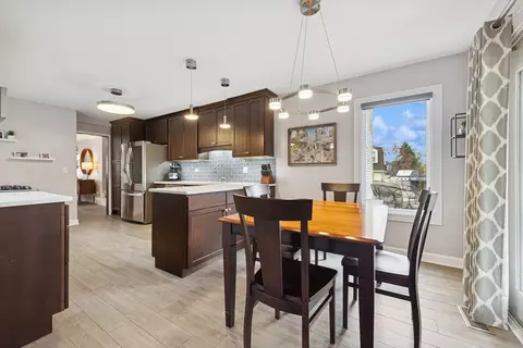 1445 Jasper Dr, Wheaton, IL 60189 photo 8