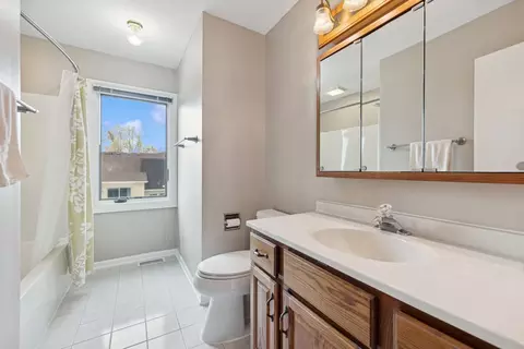 1445 Jasper Dr, Wheaton, IL 60189 photo 15