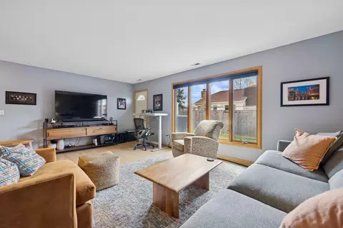 1445 Jasper Dr, Wheaton, IL 60189 photo 19