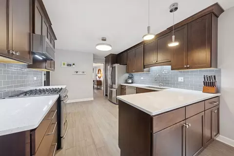 1445 Jasper Dr, Wheaton, IL 60189 photo 9