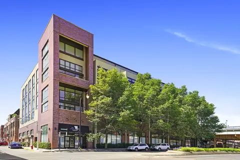 3946 N Ravenswood Ave #305, Chicago, IL 60613
