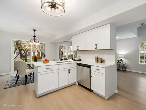 Kitchen - 1287 Silk Oak Ln, Bartlett, IL 60103 photo 2 of 3