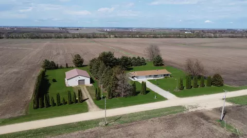 1989 Mowers Rd, Esmond, IL 60129